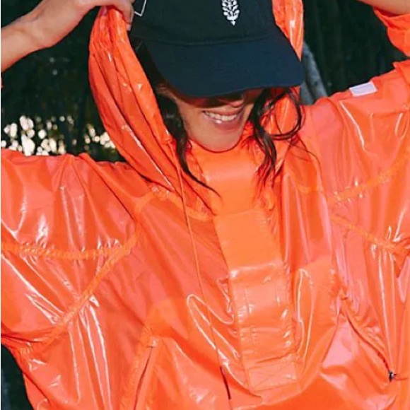 NWT: Free People FP Movement Dew Drop Packable Rain Jacket - Picture 4 of 12